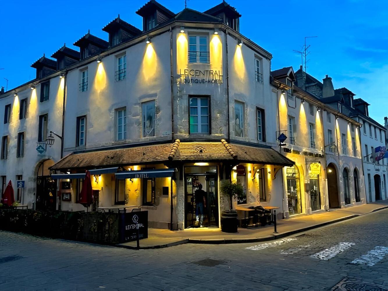 Le Central Boutique Hotel 본느 외부 사진