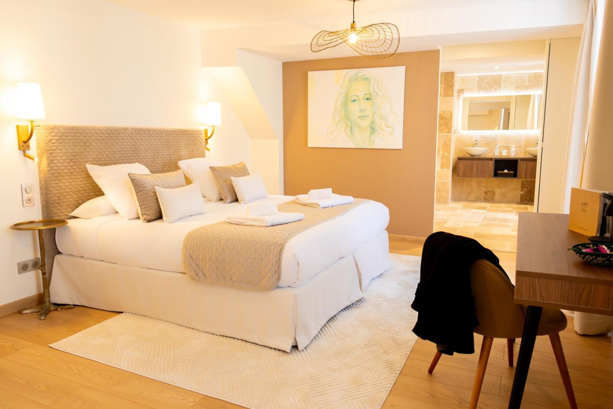 Le Central Boutique Hotel 본느 외부 사진