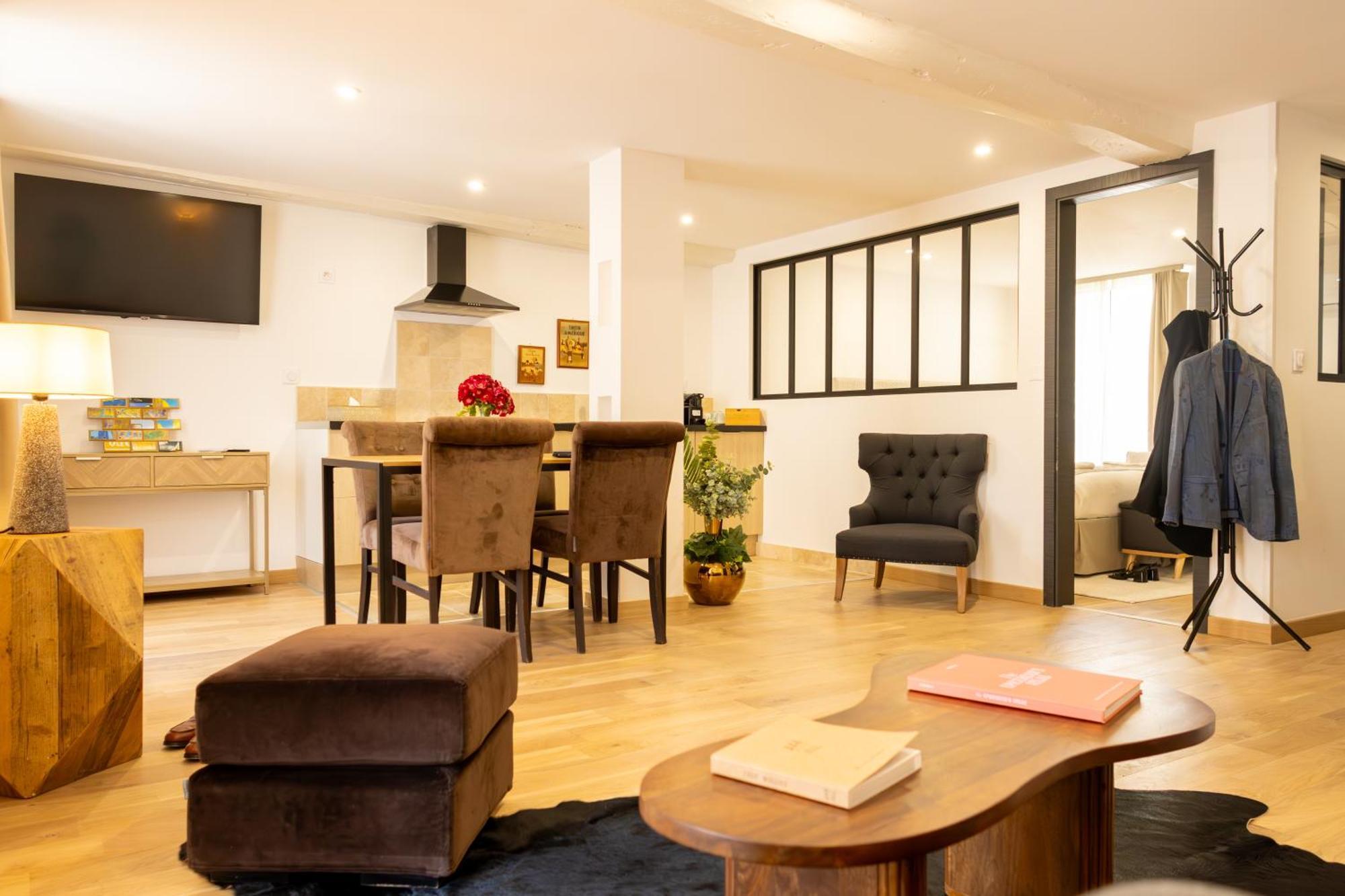 Le Central Boutique Hotel 본느 외부 사진