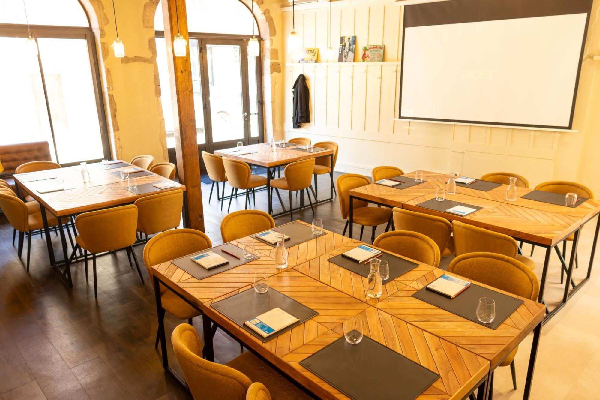 Le Central Boutique Hotel 본느 외부 사진